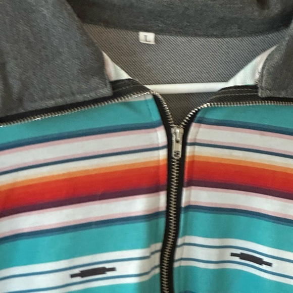 Aztec pattern sweatshirt - Picture 2 of 3